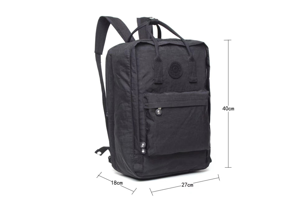 B-B 8081L-Backpack (USB Port) Black16"